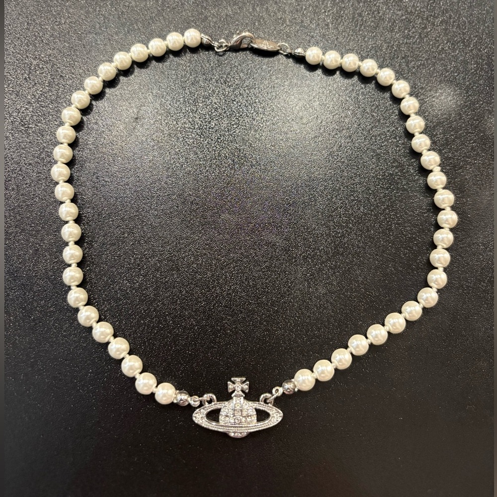 Vivienne Westwood Choker *PRICE FIRM*